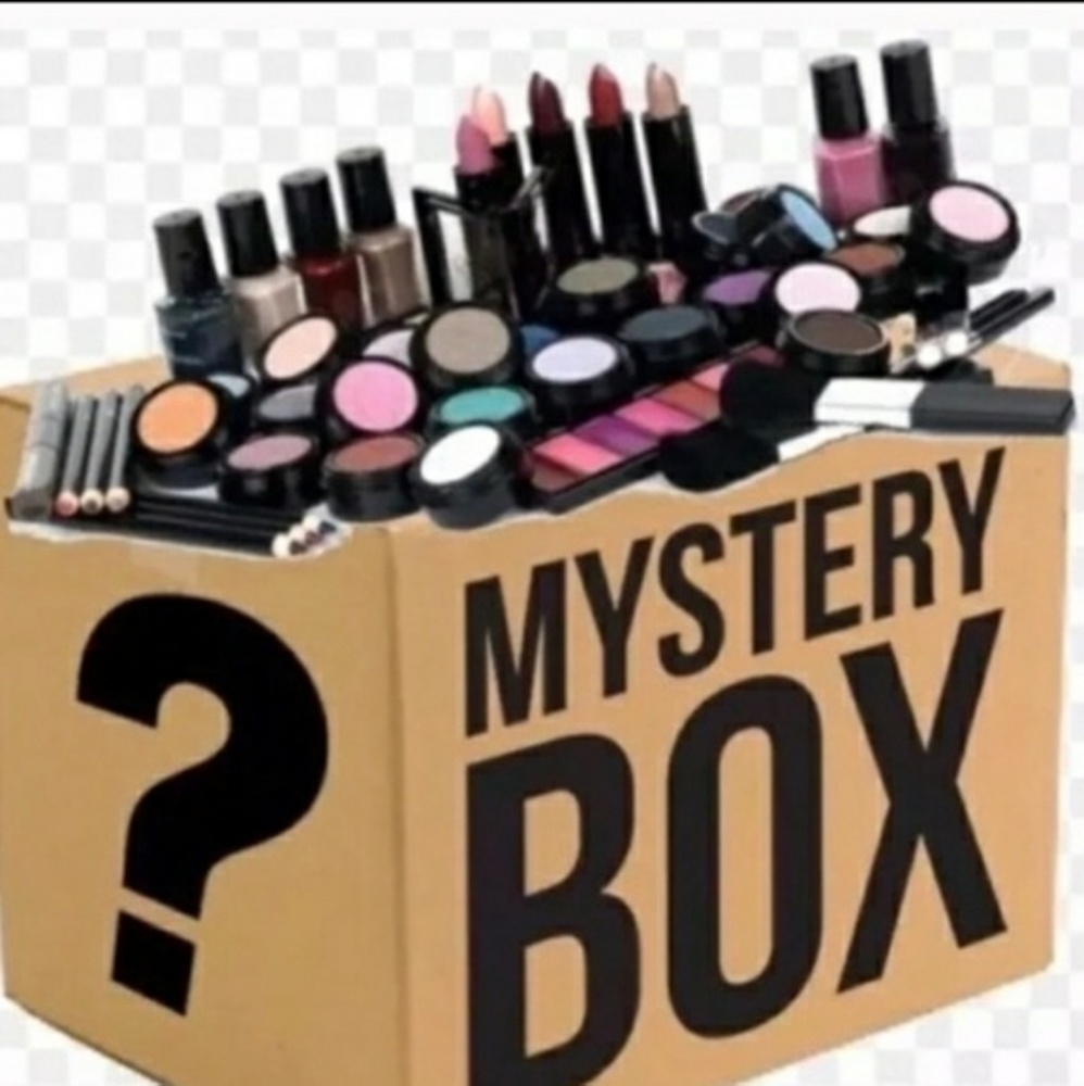 Makeup/Beauty Mystery Box!
